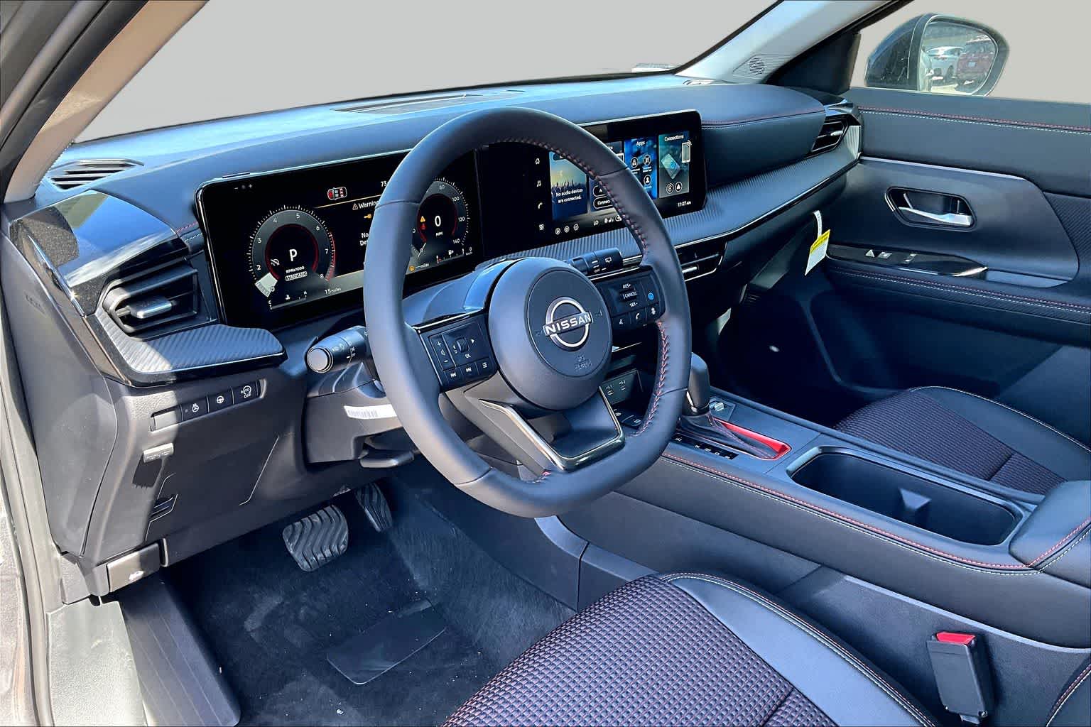 2026 Nissan Kicks SR - 9
