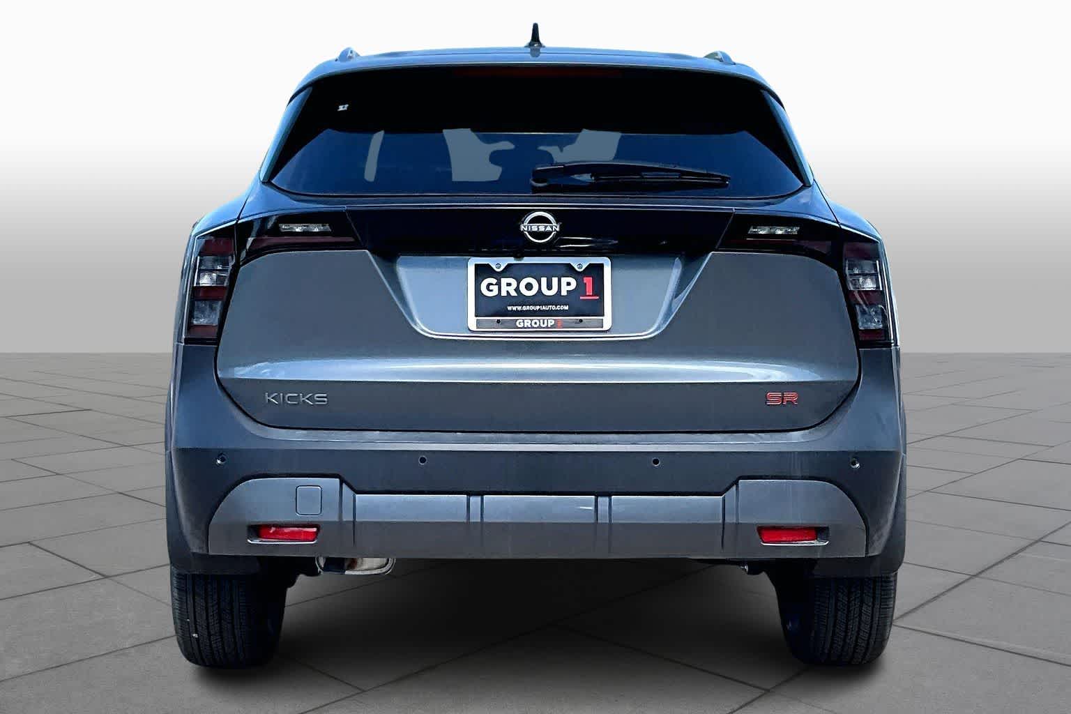 2026 Nissan Kicks SR - 3