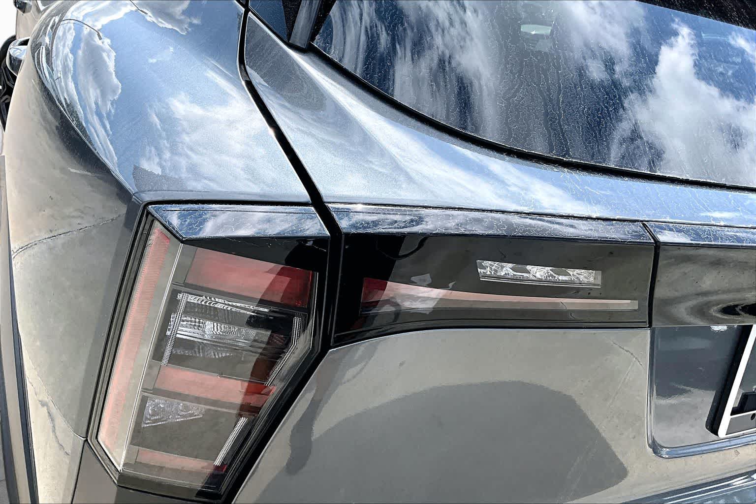 2026 Nissan Kicks SR - 11