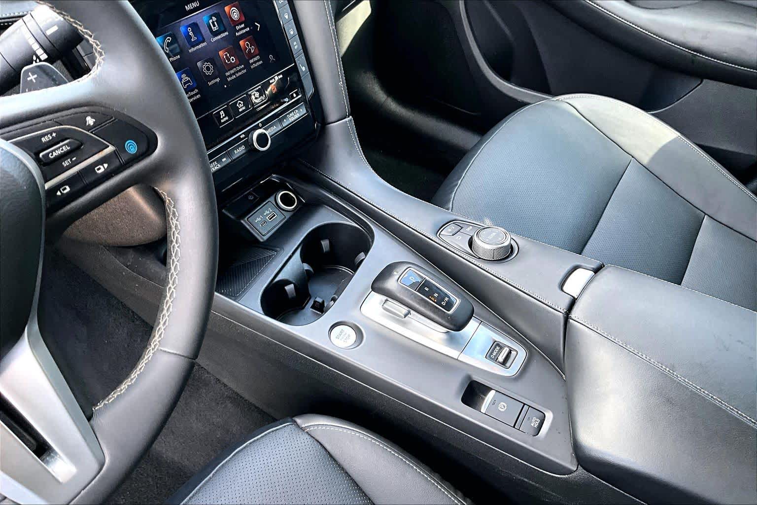 2023 INFINITI QX50 photo 17 of 34