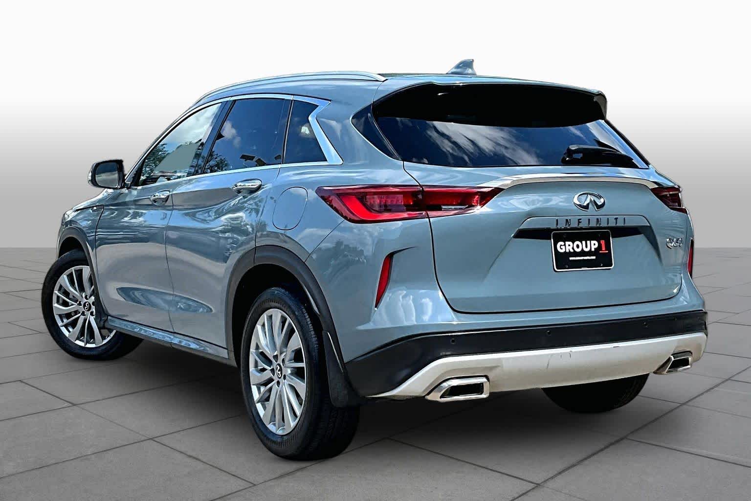 2023 INFINITI QX50 photo 12 of 34