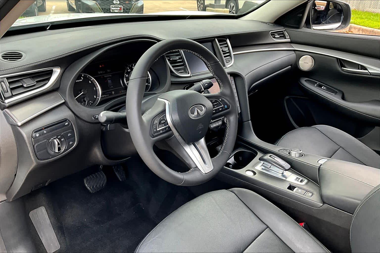 2023 INFINITI QX50 LUXE Radiant White at Davis Chevrolet
