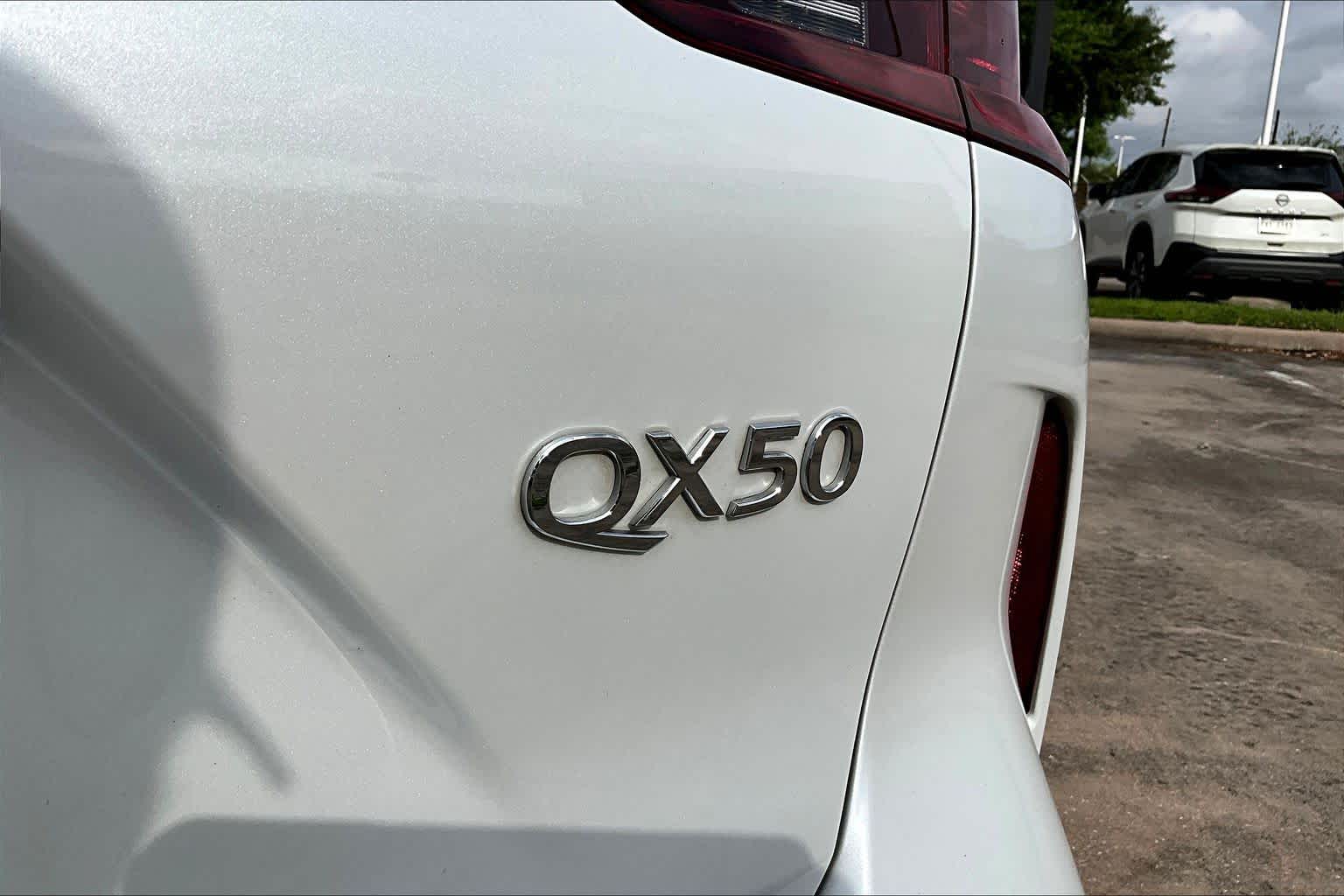 2023 INFINITI QX50 LUXE - 9