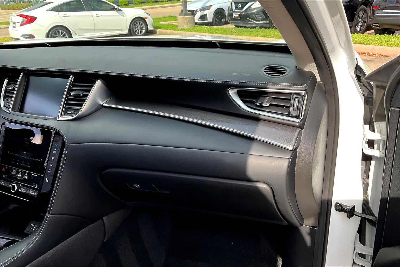 2023 INFINITI QX50 LUXE Radiant White at Davis Chevrolet