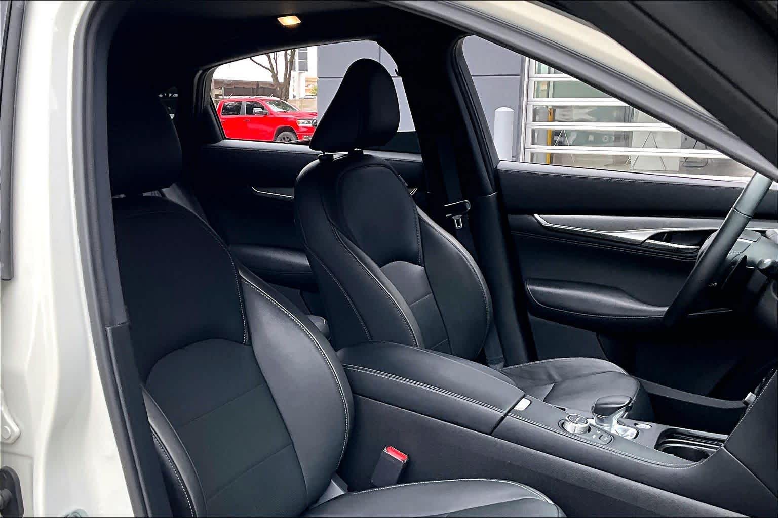 2023 INFINITI QX55 LUXE - 8