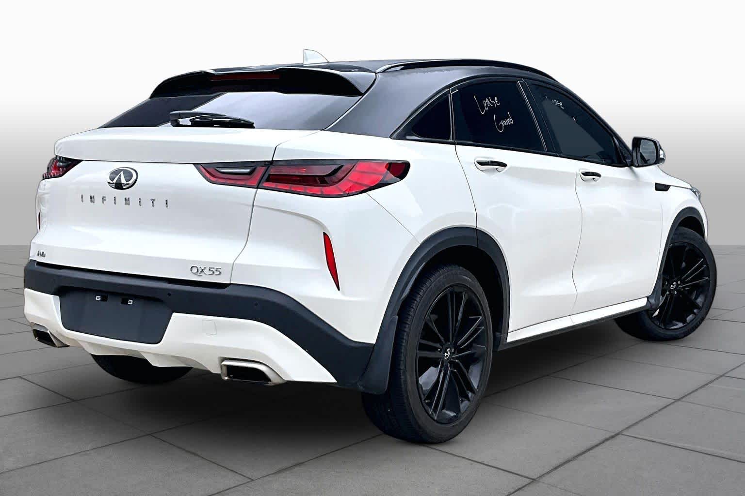 2023 INFINITI QX55 LUXE - 11