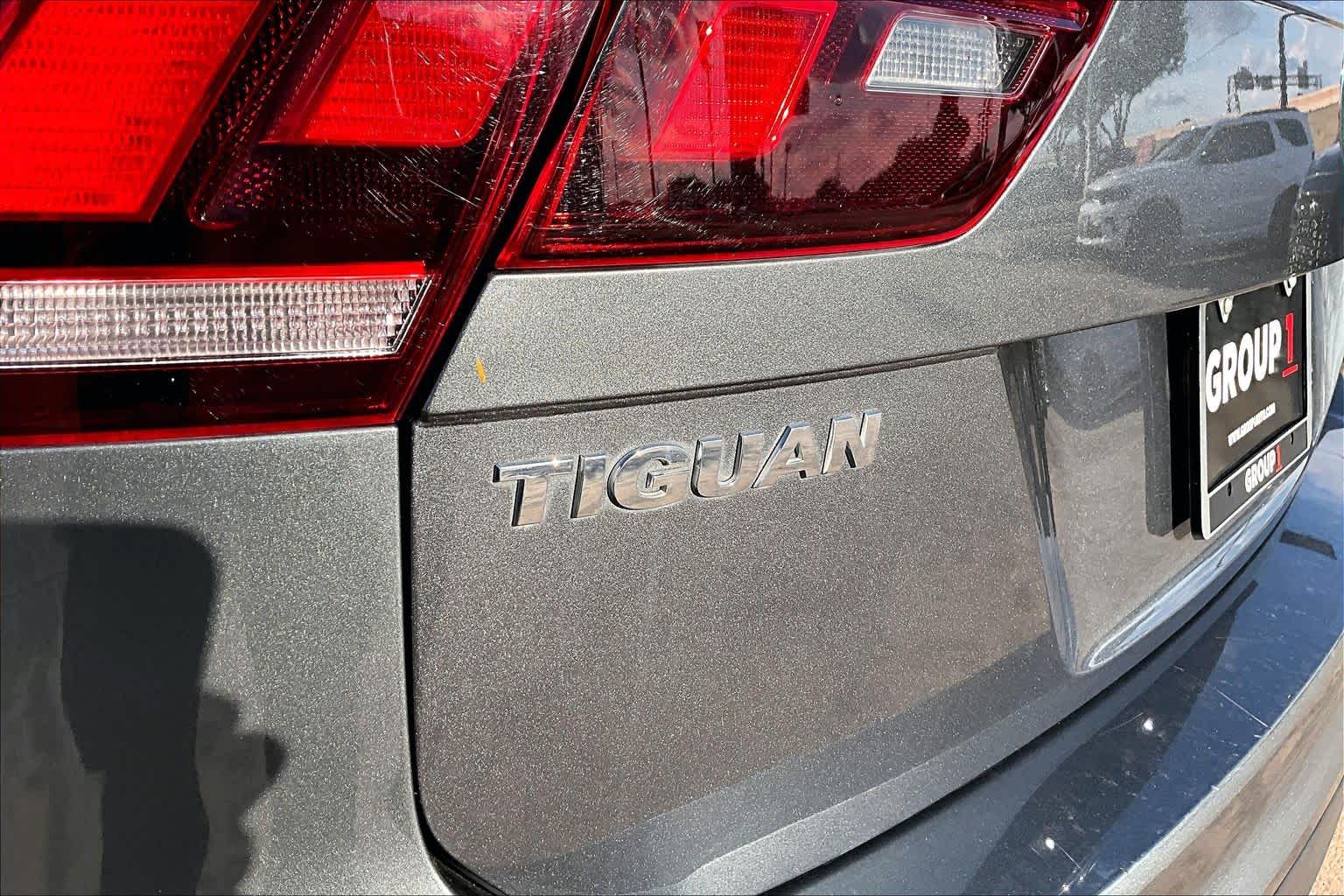 2021 Volkswagen Tiguan photo 31 of 35
