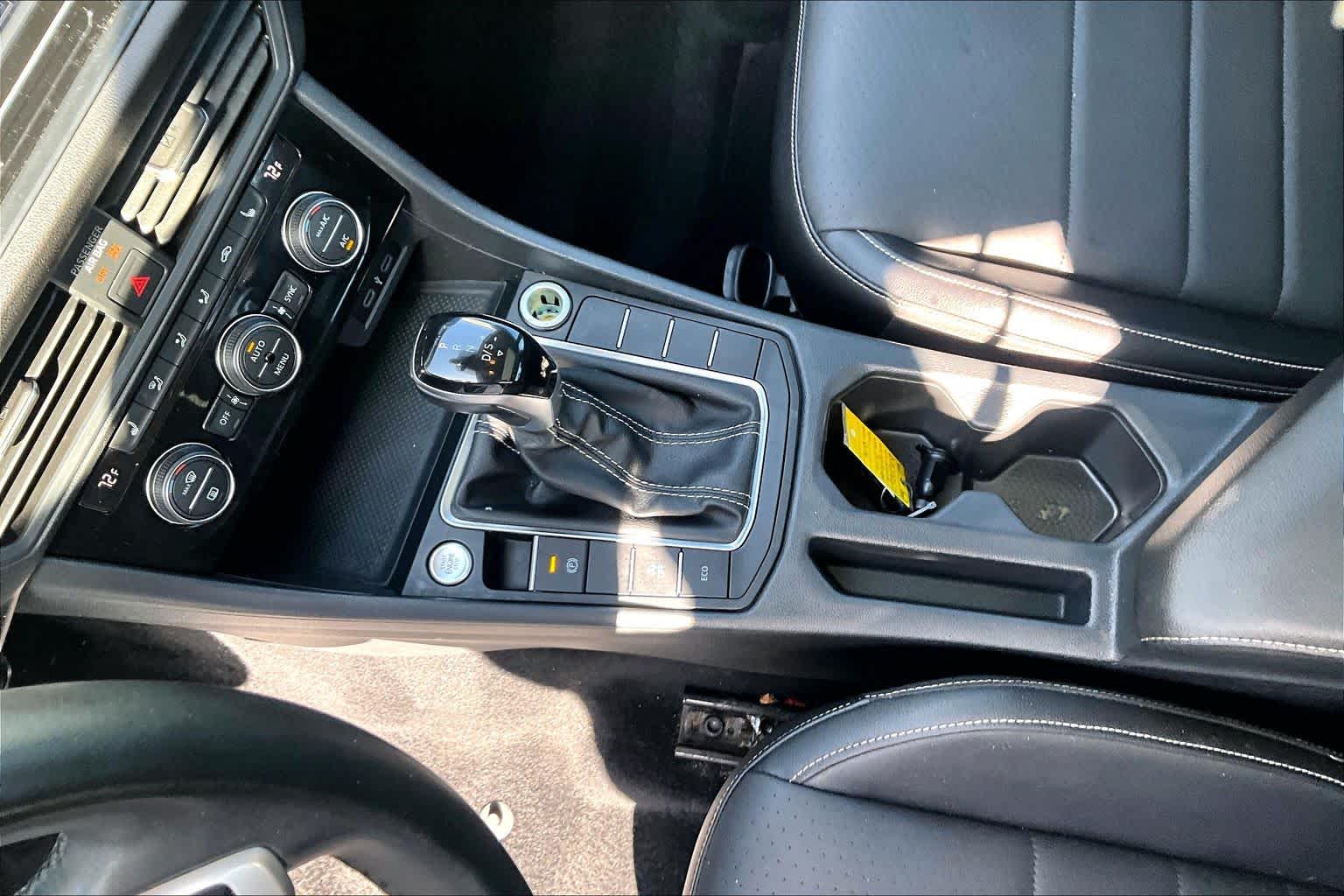 2022 Volkswagen Jetta SE Platinum Gray Metallic at AutoNation USA Houston