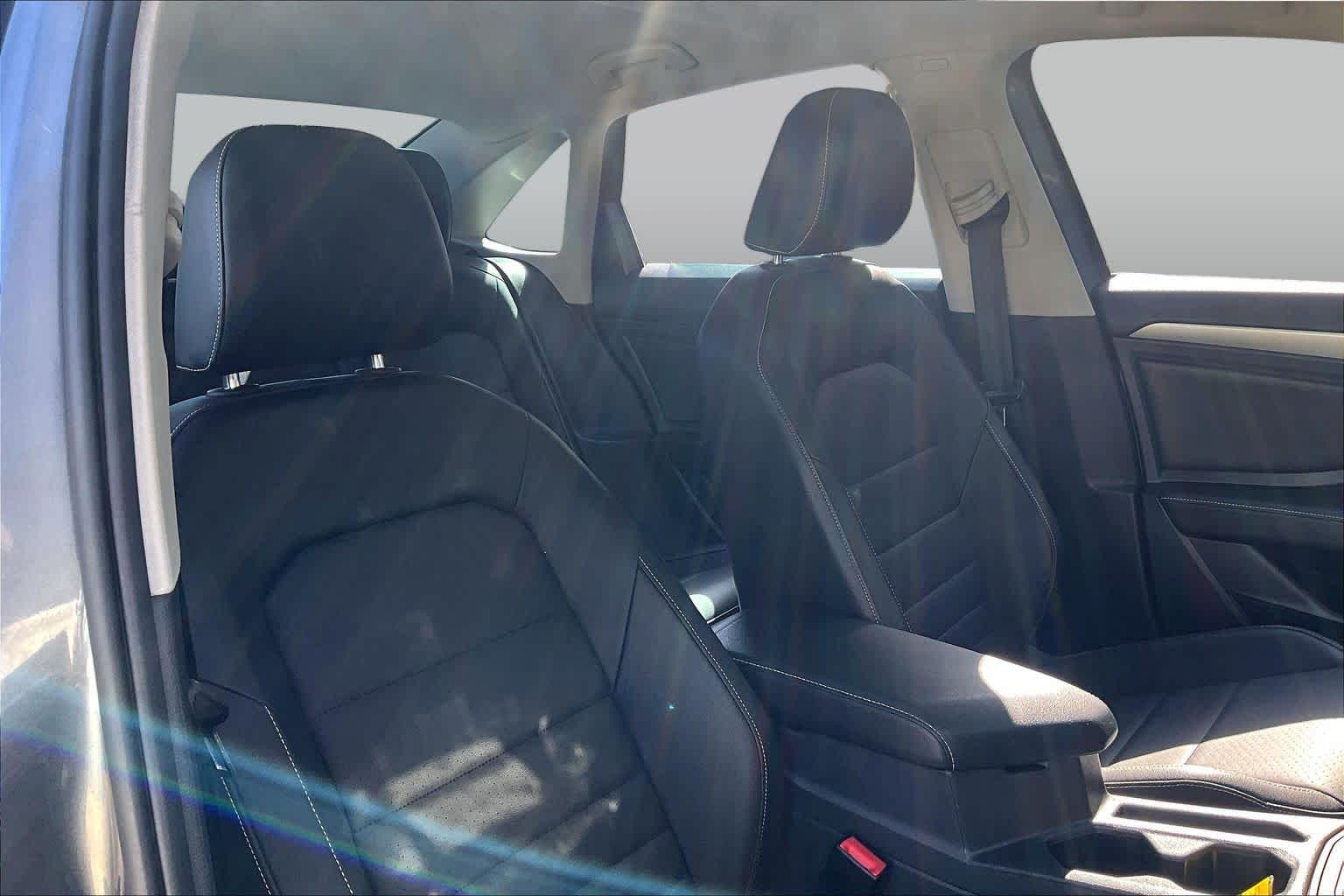 2022 Volkswagen Jetta SE Platinum Gray Metallic at AutoNation USA Houston