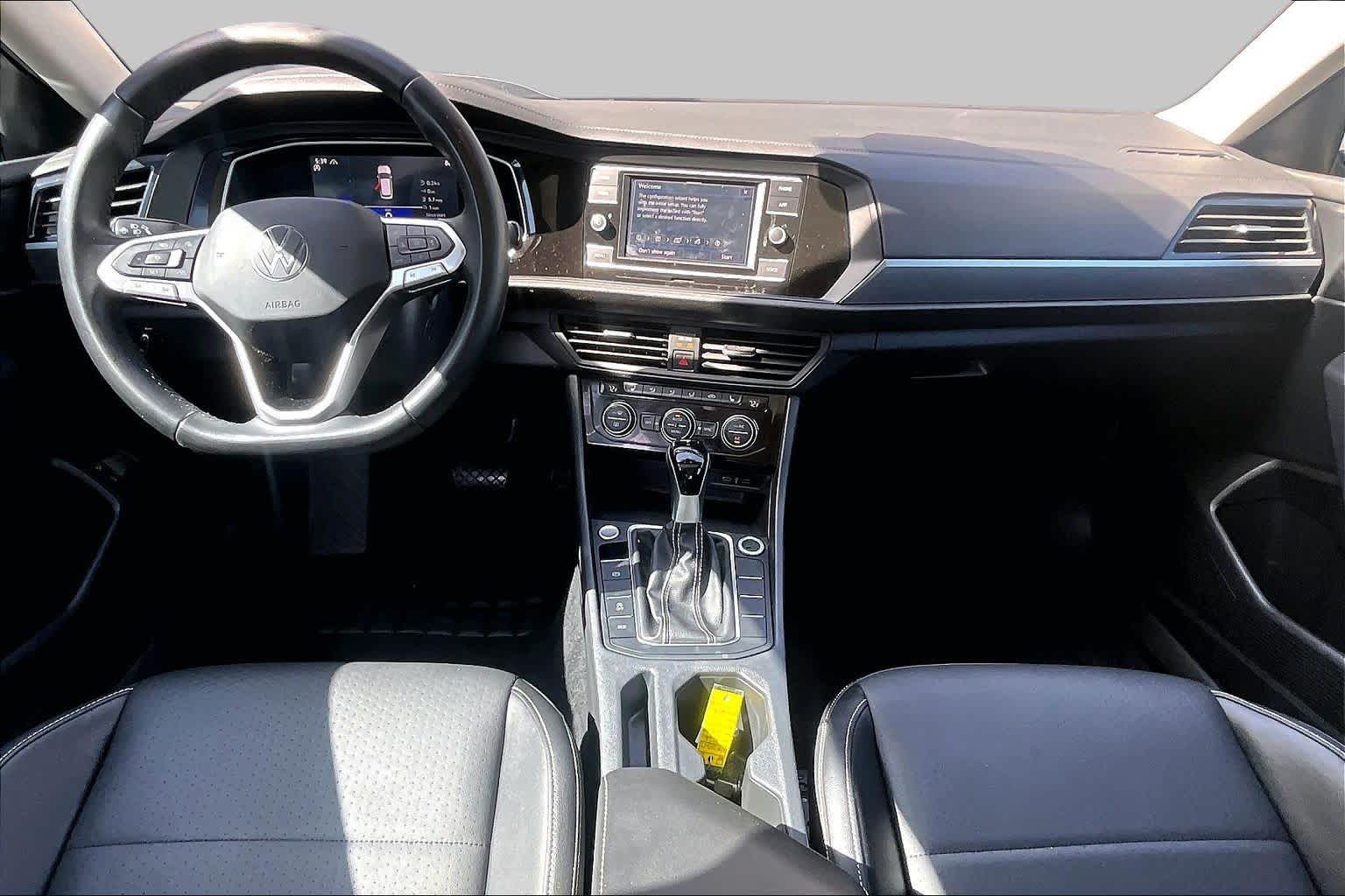 2022 Volkswagen Jetta SE Platinum Gray Metallic at AutoNation USA Houston