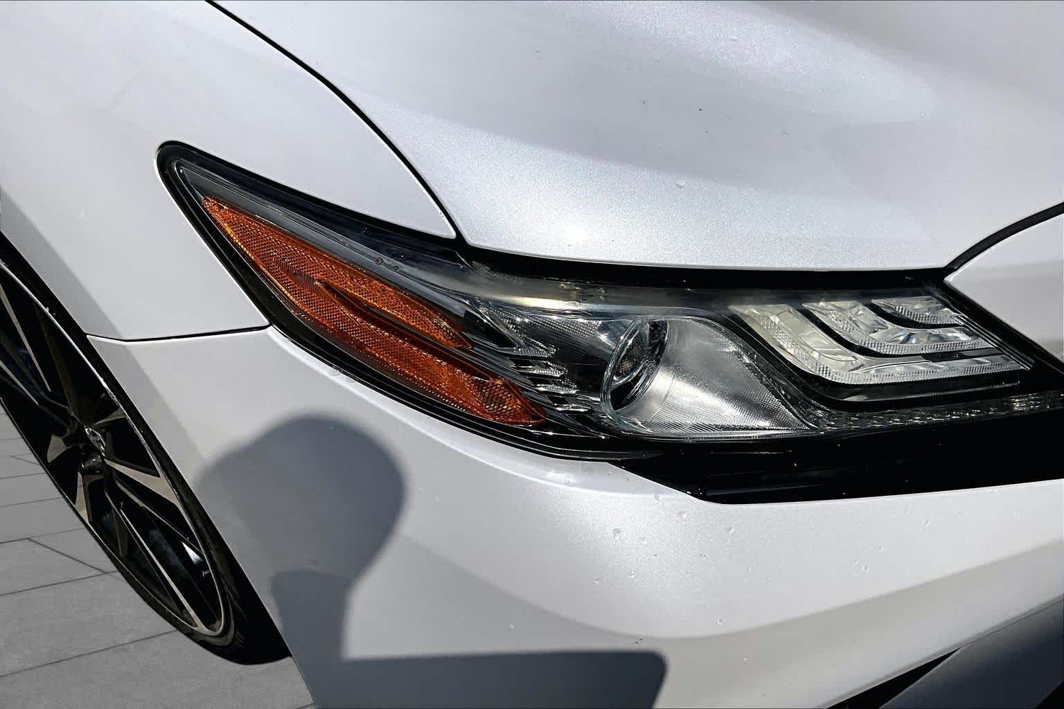 2019 Toyota Camry XSE Wind Chill Pearl at Group 1 Toyota Southwest