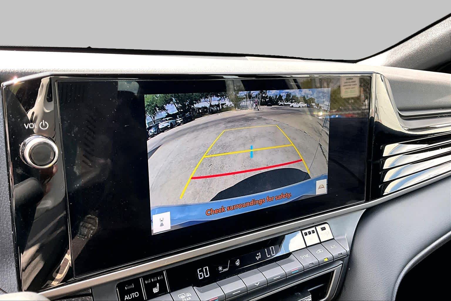 2025 Toyota Camry photo 27 of 35