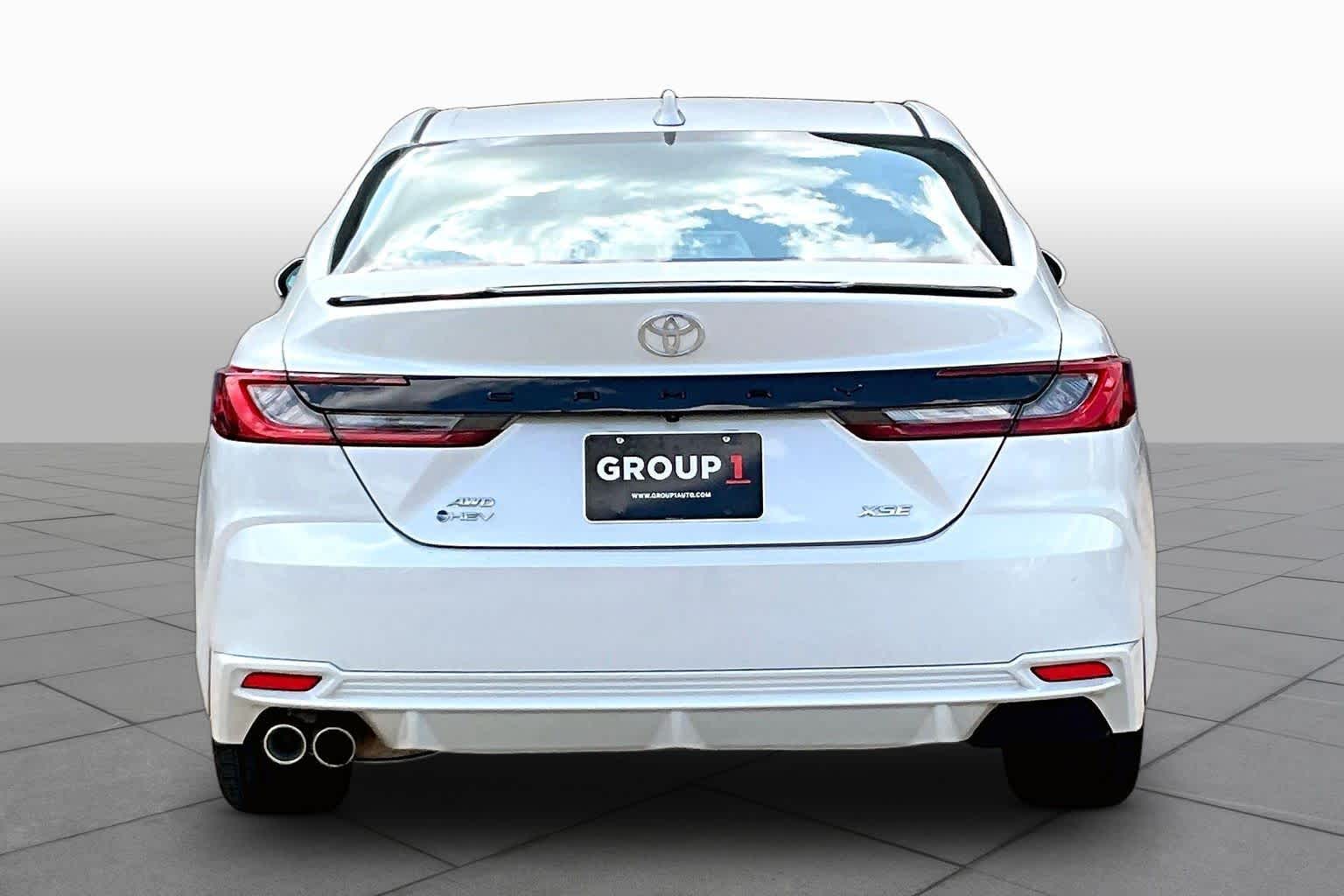 2025 Toyota Camry photo 5 of 35