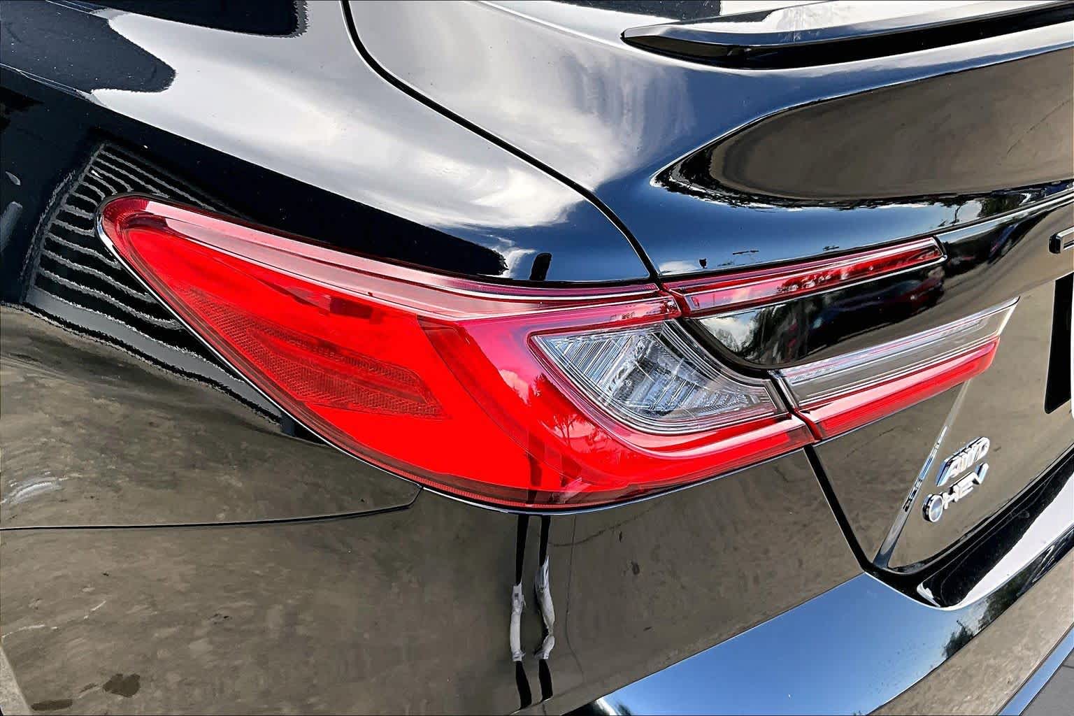 2025 Toyota Camry photo 29 of 35