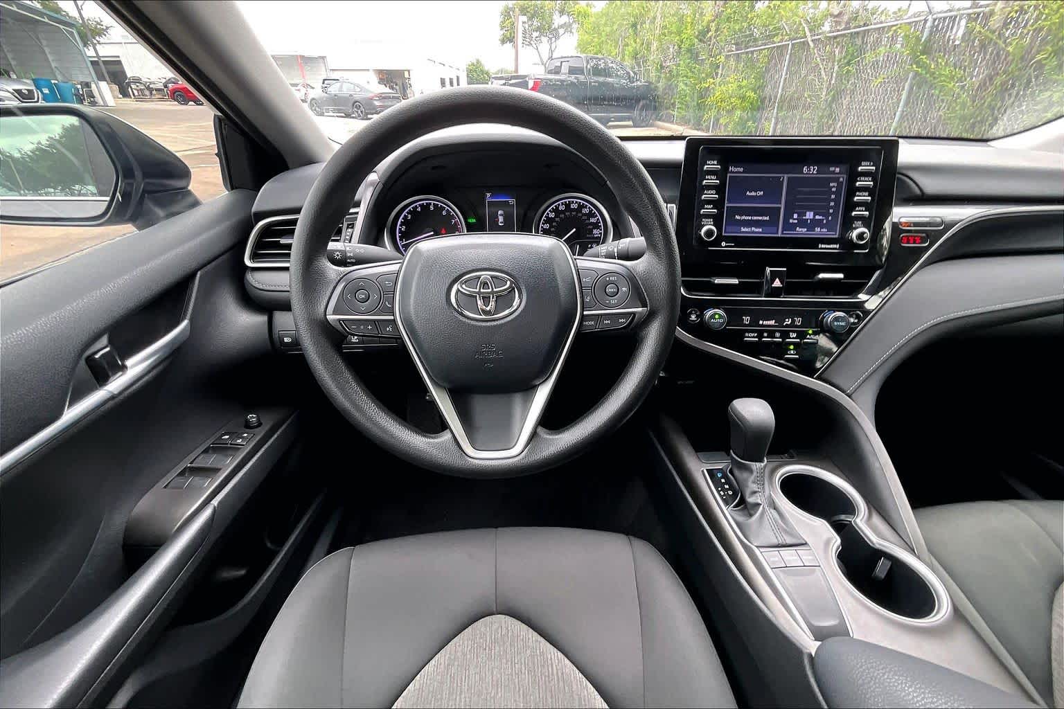 2024 Toyota Camry LE - 5