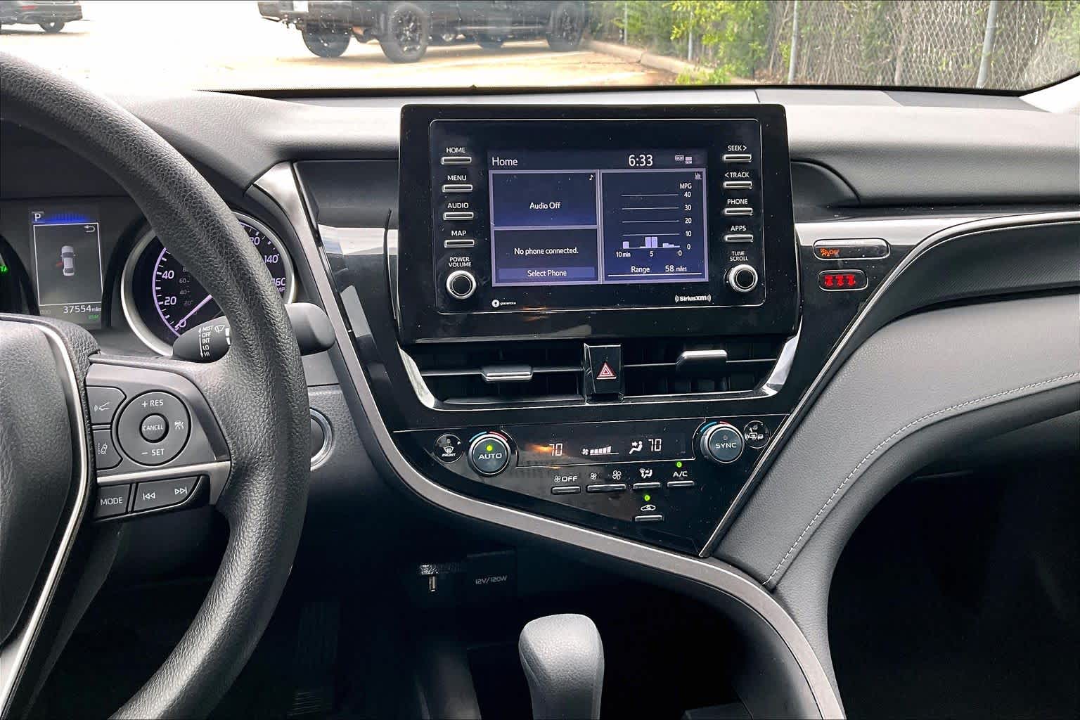 2024 Toyota Camry LE - 6