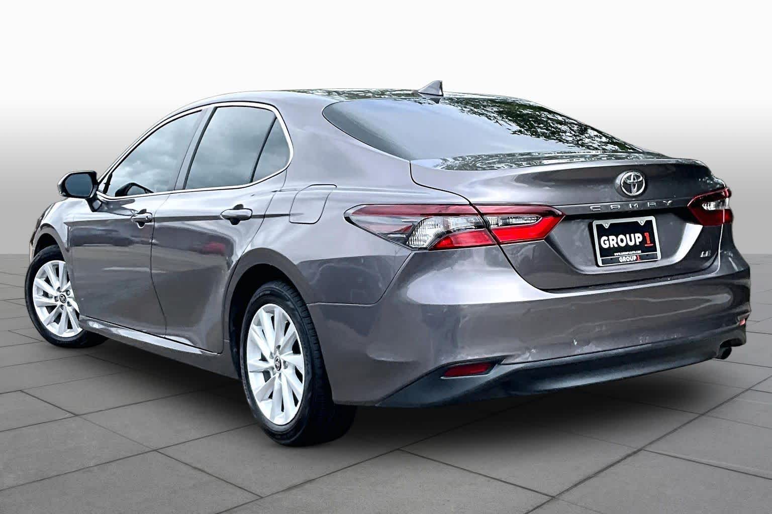 2024 Toyota Camry LE - 11