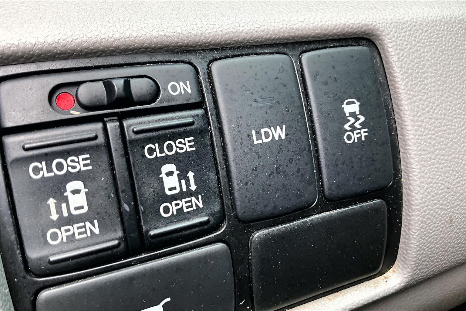 2016 Honda Odyssey EX-L Lunar Silver Metallic at Team Honda