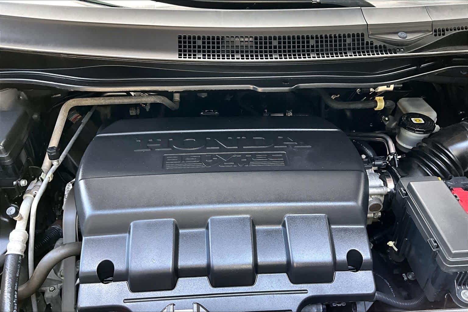 2016 Honda Odyssey EX-L Lunar Silver Metallic at Team Honda