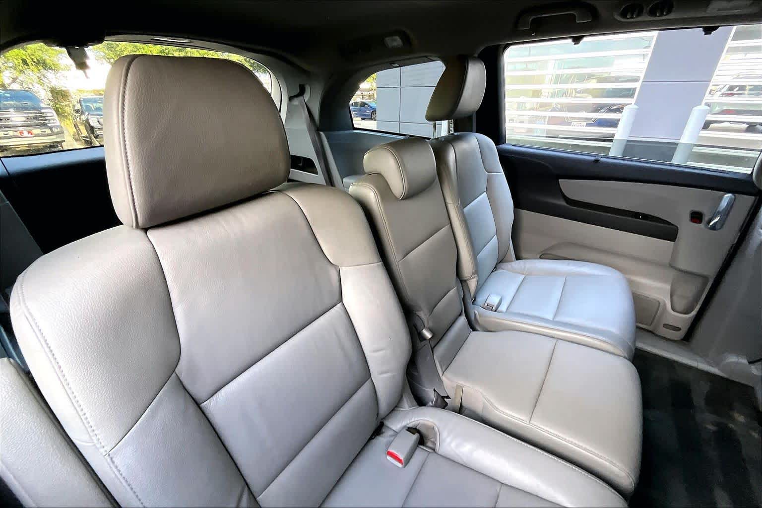 2016 Honda Odyssey Touring Crystal Black Pearl at Lexus Southwest Houston