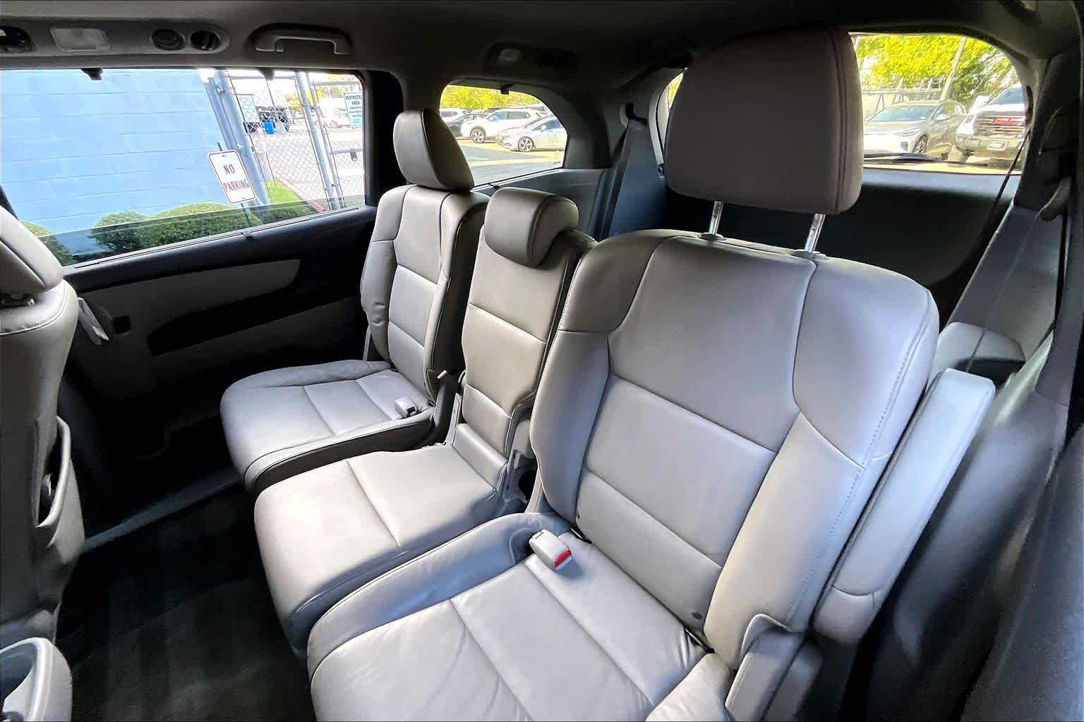 2016 Honda Odyssey Touring Crystal Black Pearl at Lexus Southwest Houston