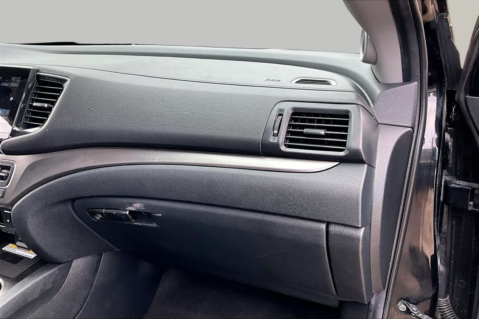 2021 Honda Pilot Special Edition Crystal Black Pearl at Beck & Masten Kia