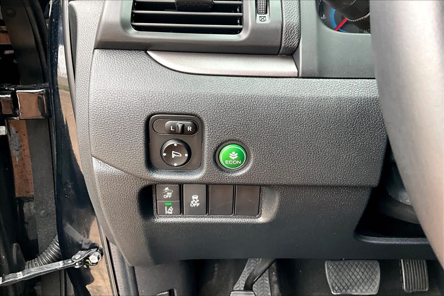 2021 Honda Pilot Special Edition Crystal Black Pearl at Beck & Masten Kia
