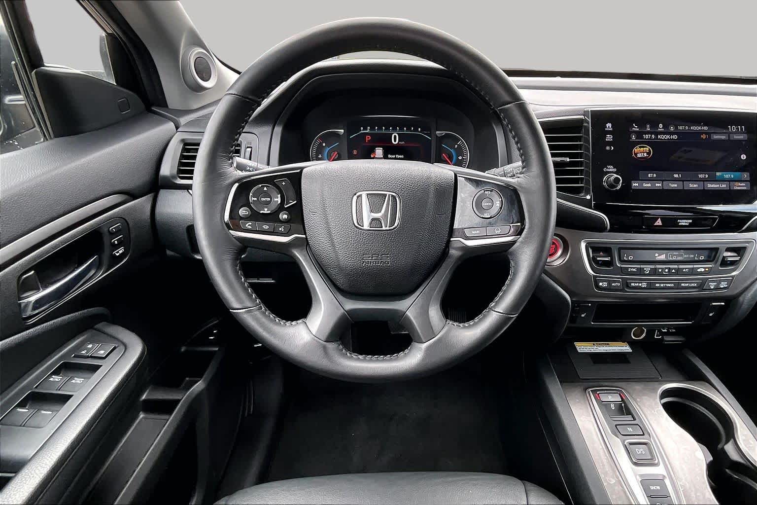 2021 Honda Pilot Special Edition Crystal Black Pearl at Beck & Masten Kia