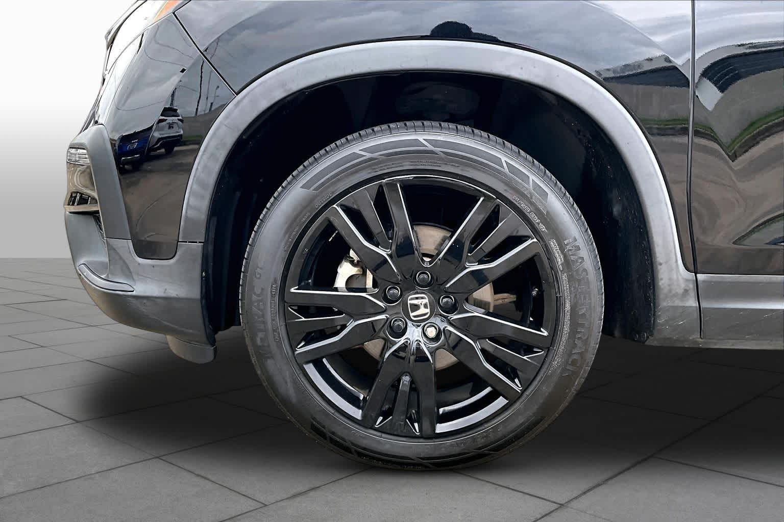 2021 Honda Pilot Special Edition Crystal Black Pearl at Beck & Masten Kia