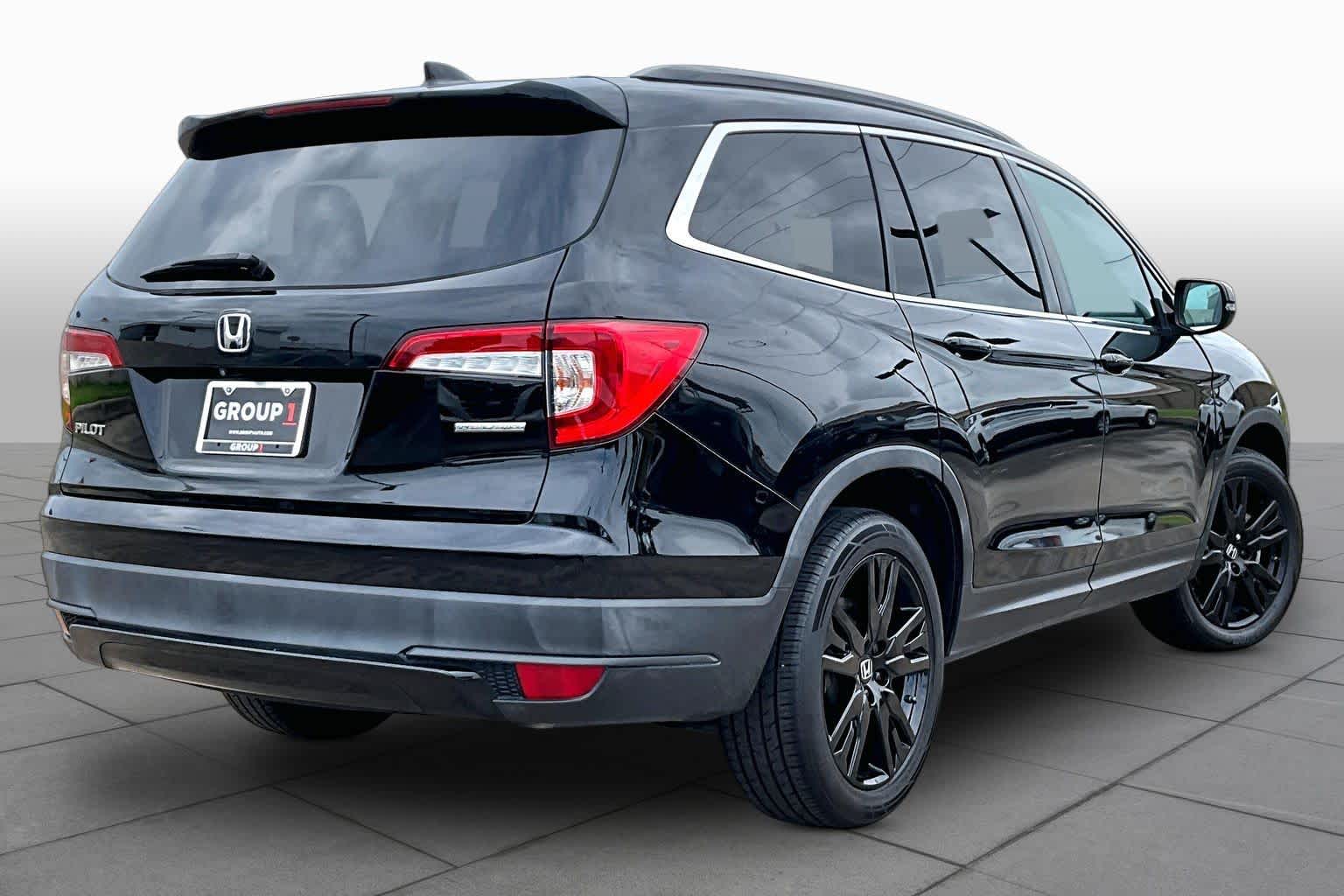 2021 Honda Pilot Special Edition Crystal Black Pearl at Beck & Masten Kia
