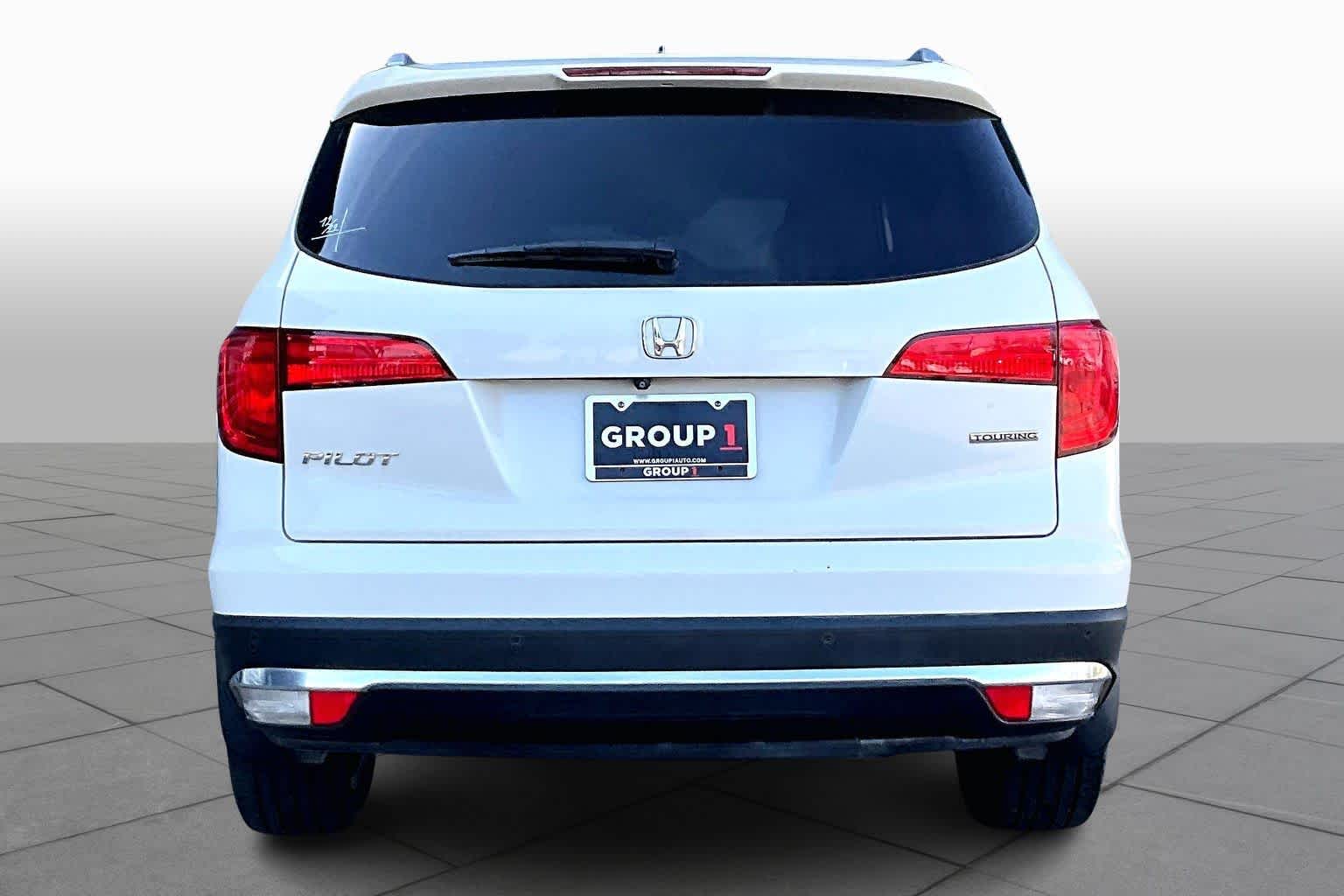 2017 Honda Pilot Touring Crystal Black Pearl at AutoNation USA Houston