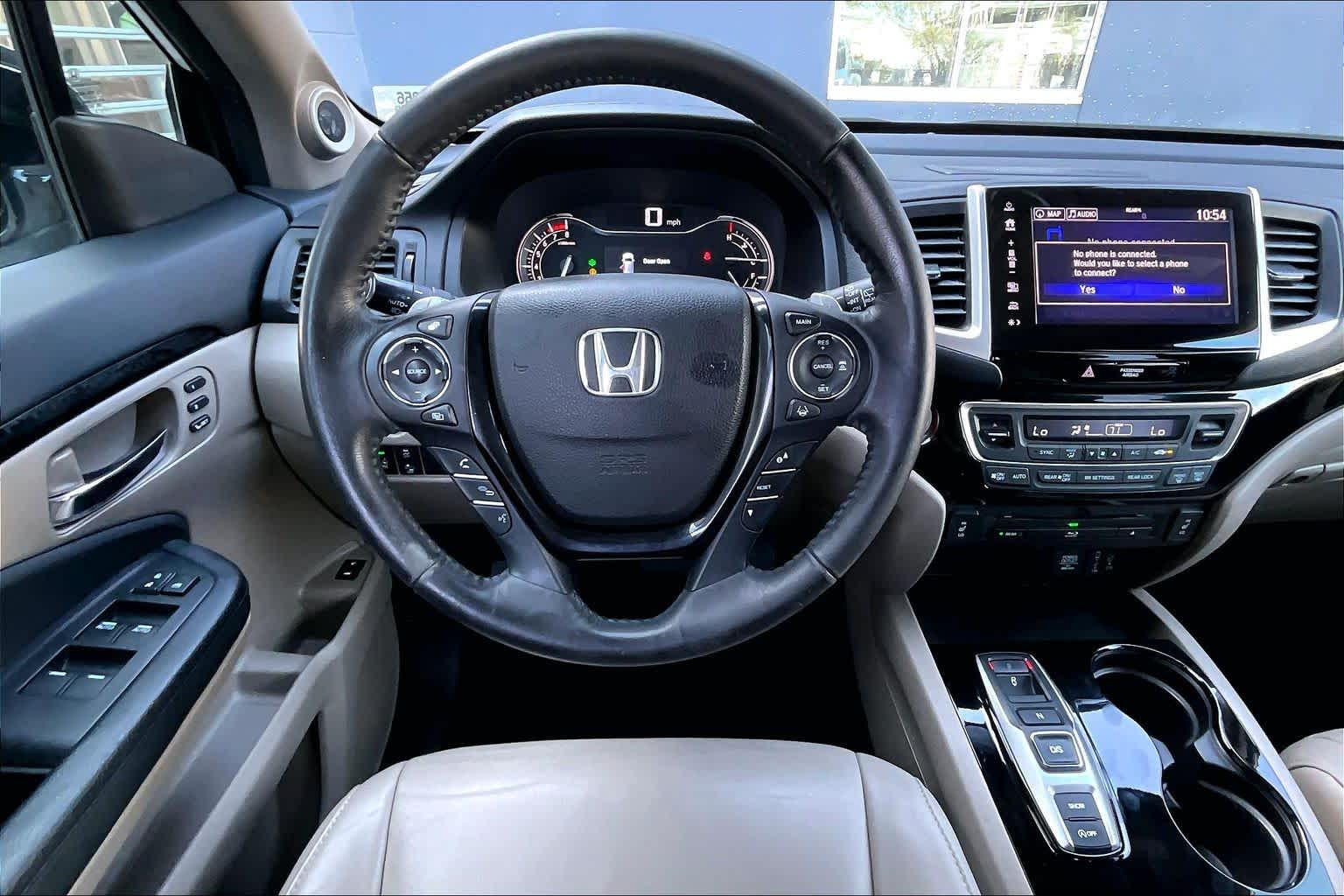 2017 Honda Pilot Touring Crystal Black Pearl at AutoNation USA Houston