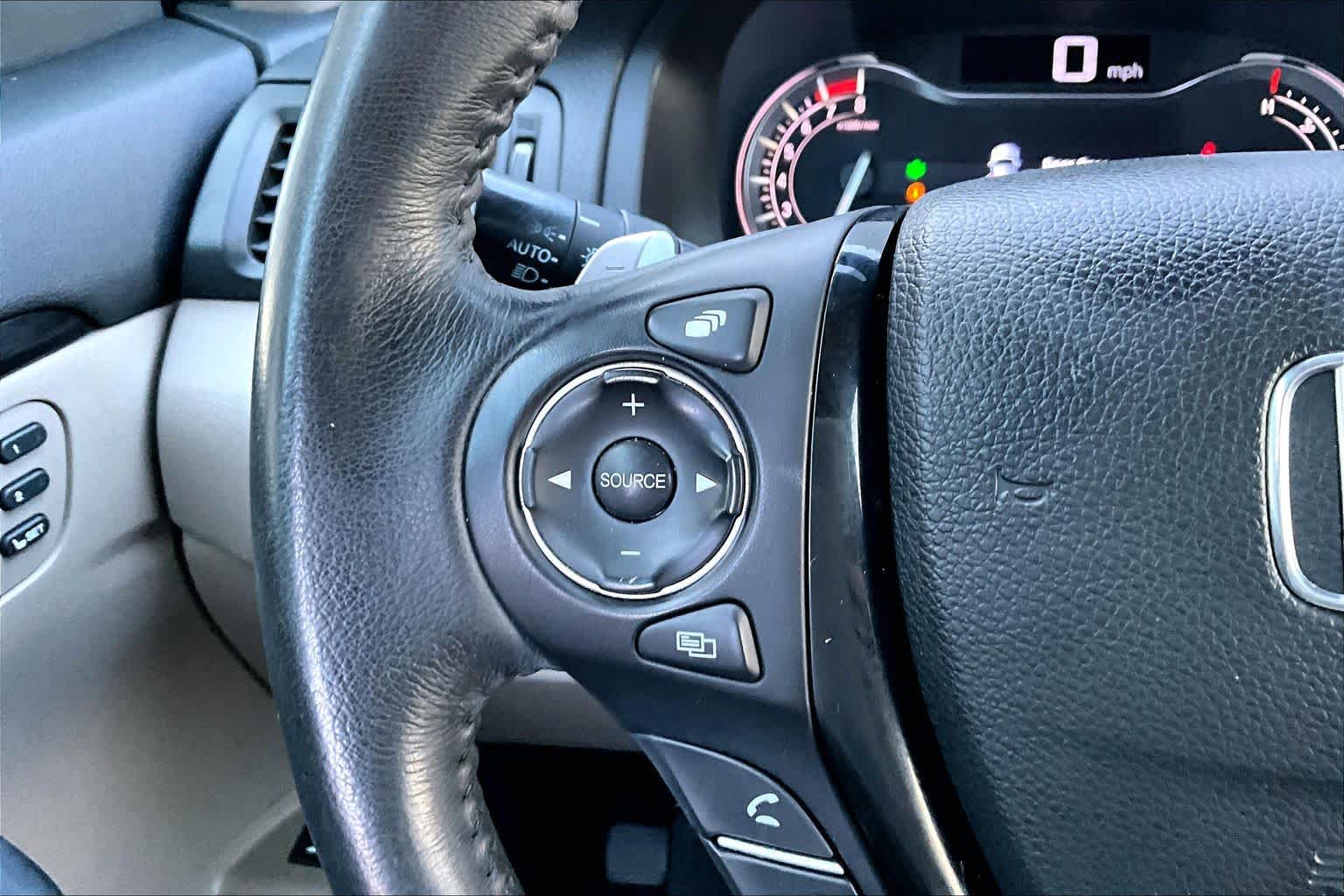 2017 Honda Pilot Touring Crystal Black Pearl at AutoNation USA Houston