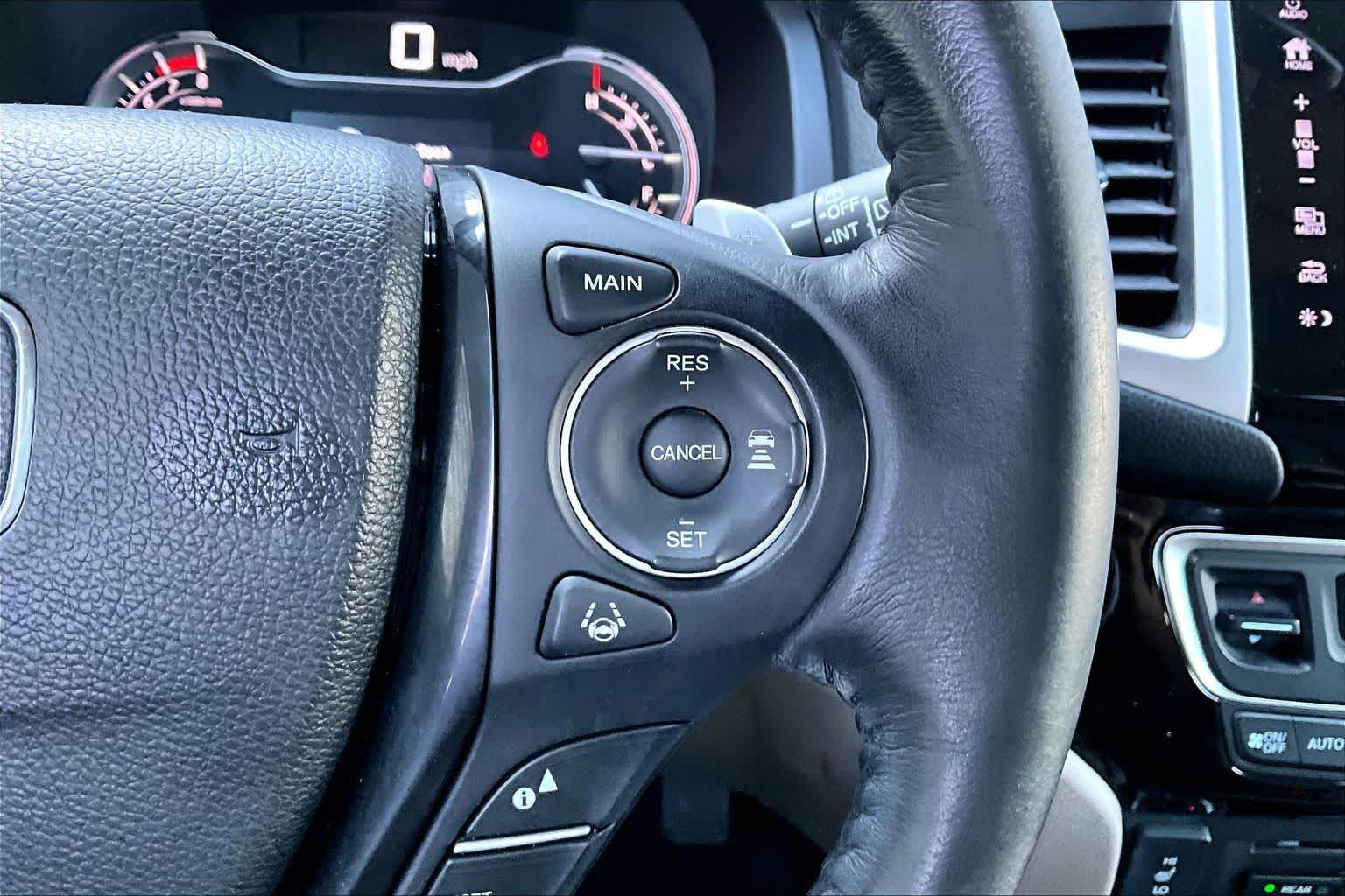 2017 Honda Pilot Touring Crystal Black Pearl at AutoNation USA Houston