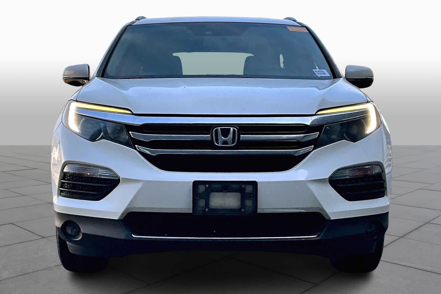 2017 Honda Pilot Touring Crystal Black Pearl at AutoNation USA Houston