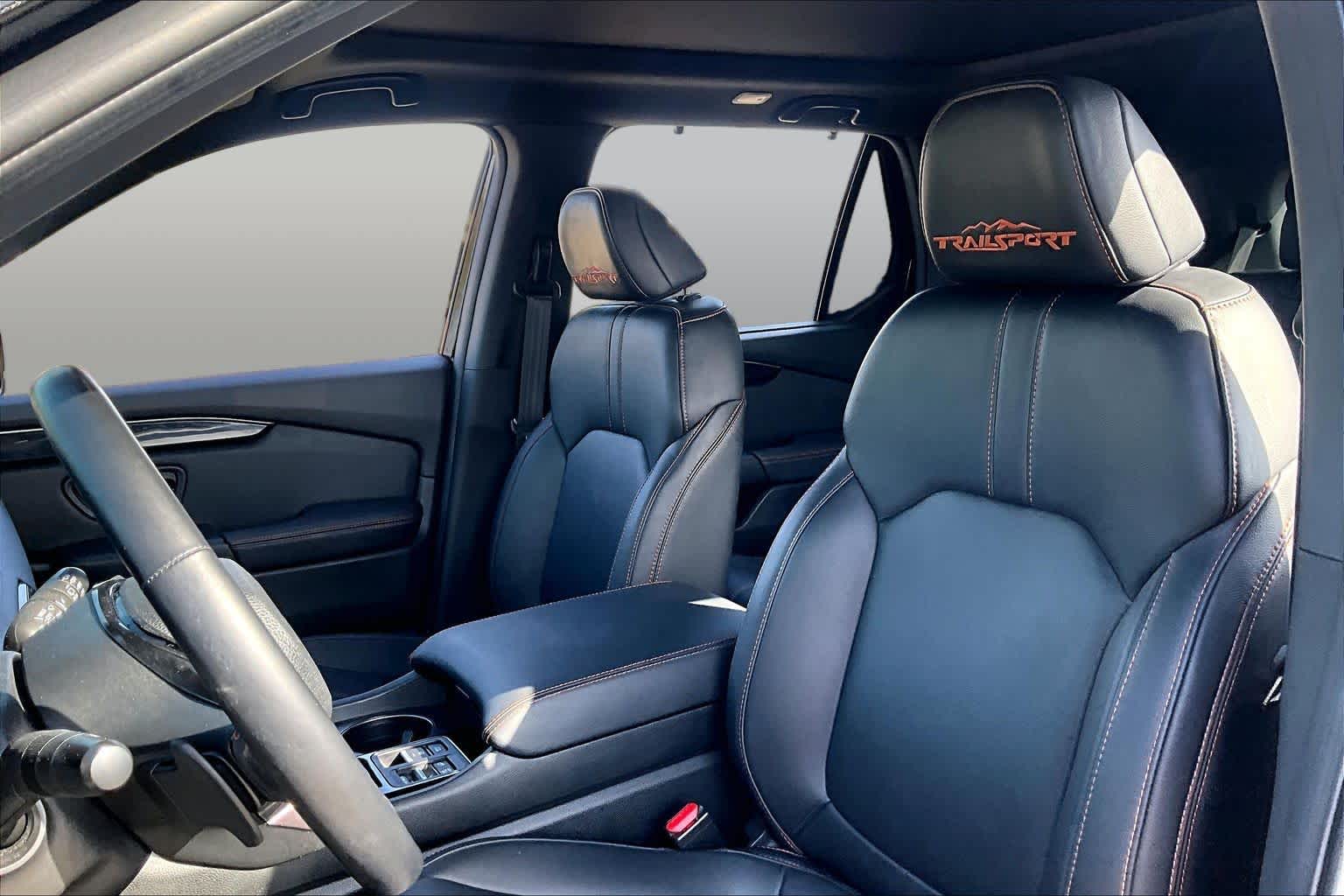 2024 Honda Pilot TrailSport Crystal Black Pearl at Group 1 Toyota Southwest