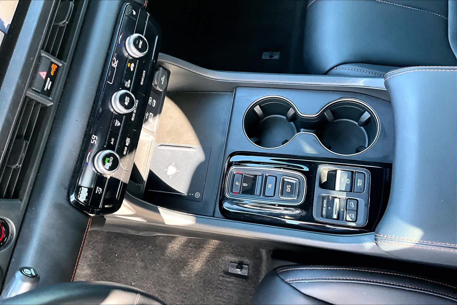 2024 Honda Pilot TrailSport Crystal Black Pearl at Group 1 Toyota Southwest