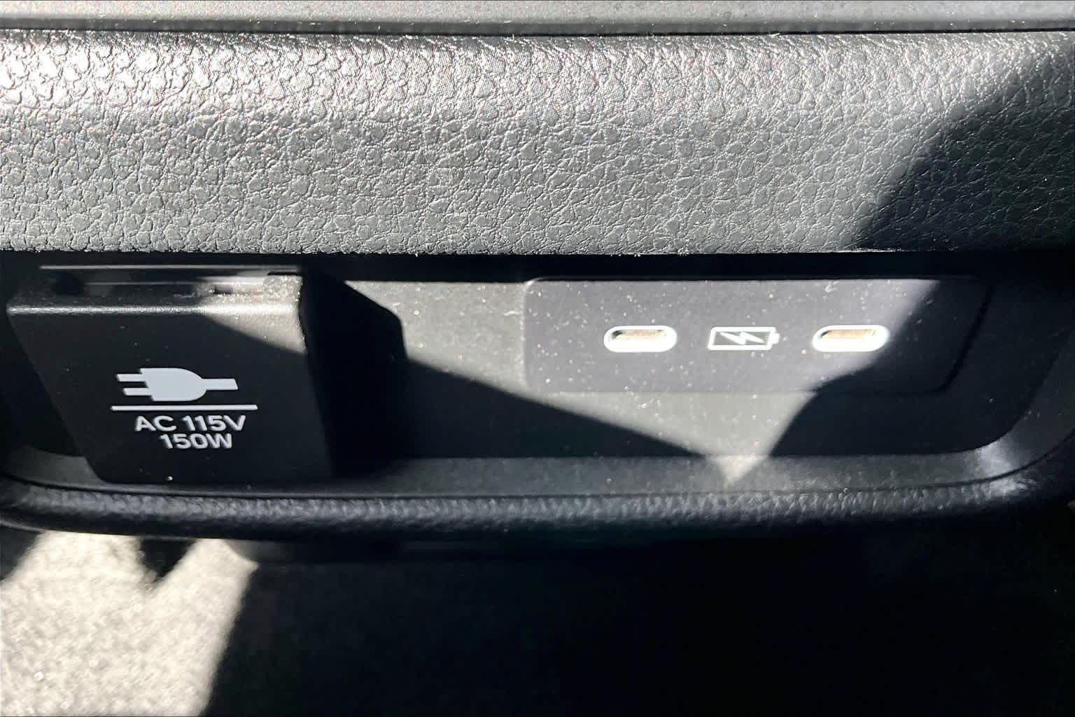 2024 Honda Pilot TrailSport Crystal Black Pearl at Group 1 Toyota Southwest