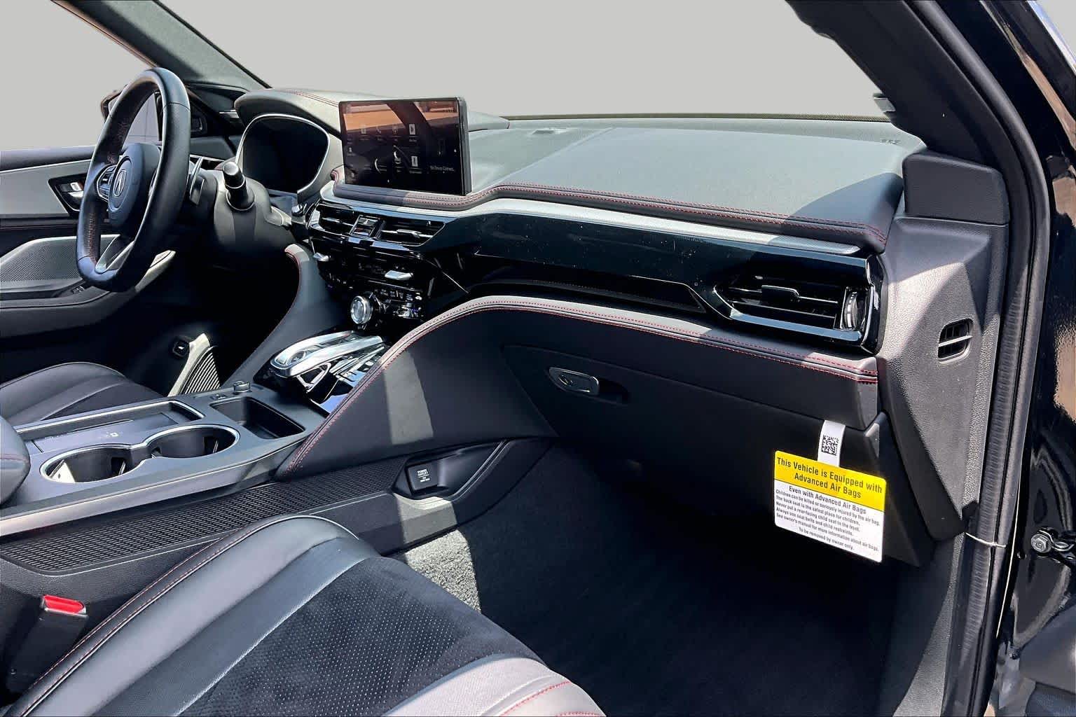 2025 Acura MDX w/A-Spec Package Majestic Black Pearl at Team Honda