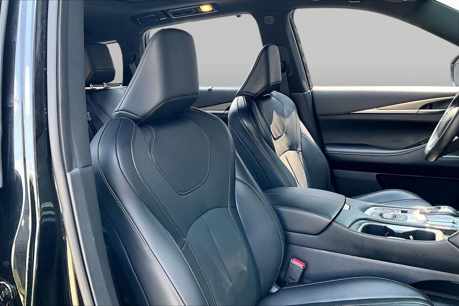 2025 INFINITI QX60 LUXE Mineral Black at HGreg Houston