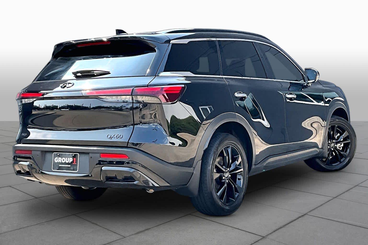 2025 INFINITI QX60 LUXE Mineral Black at HGreg Houston