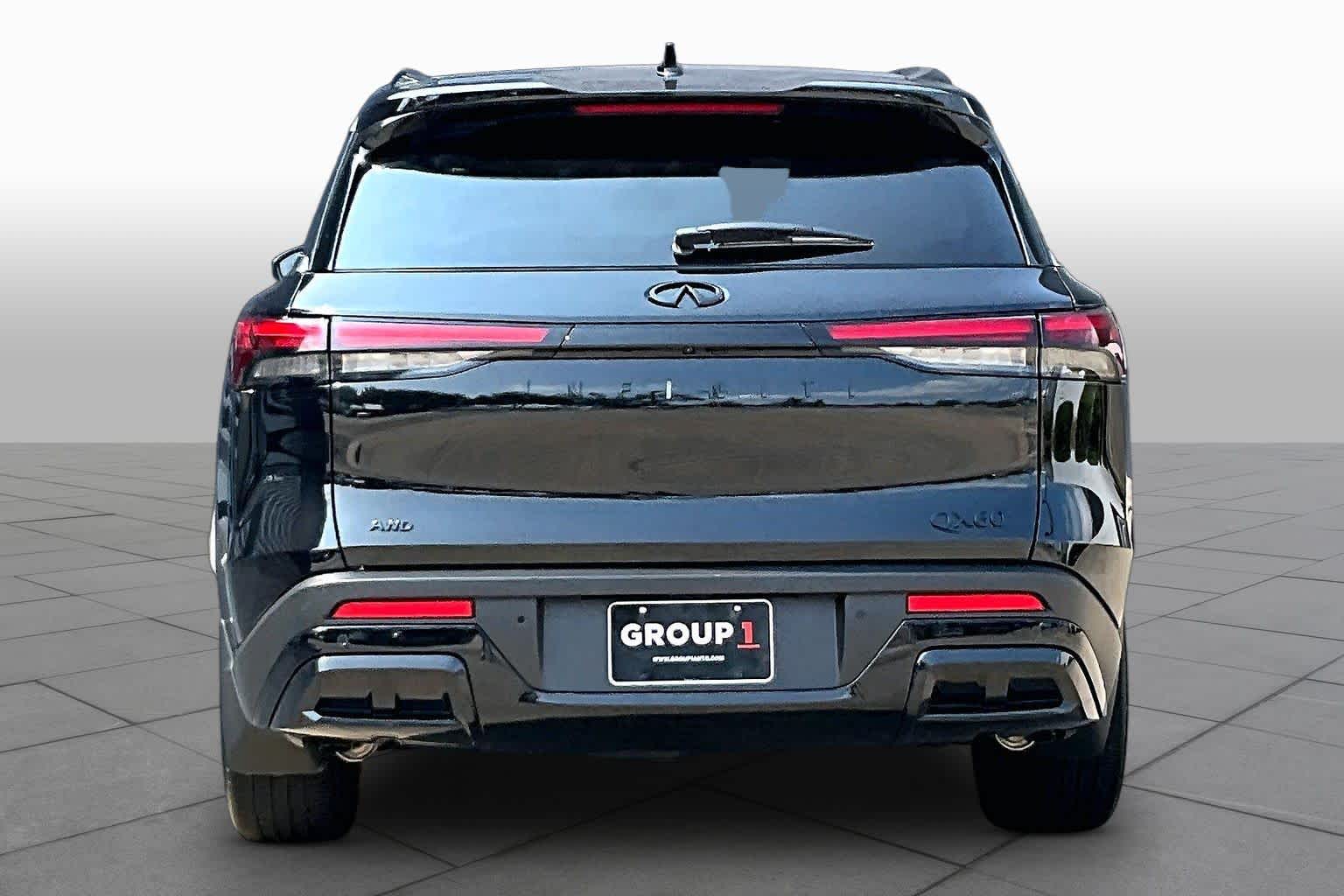 2025 INFINITI QX60 LUXE Mineral Black at HGreg Houston