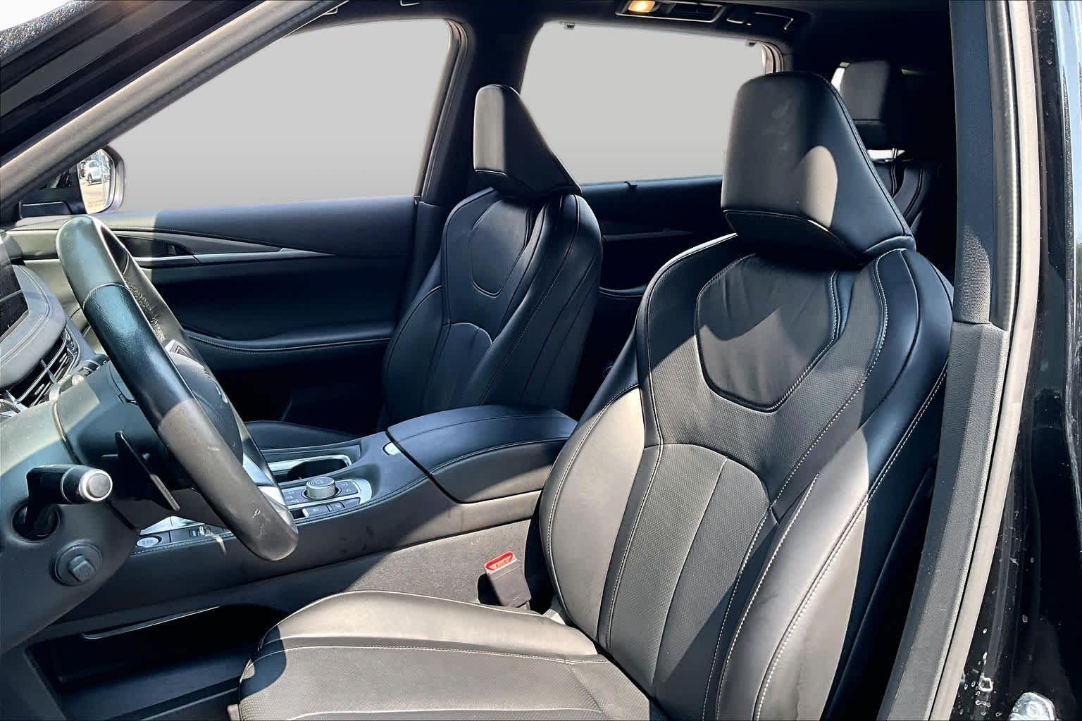 2025 INFINITI QX60 LUXE Mineral Black at HGreg Houston
