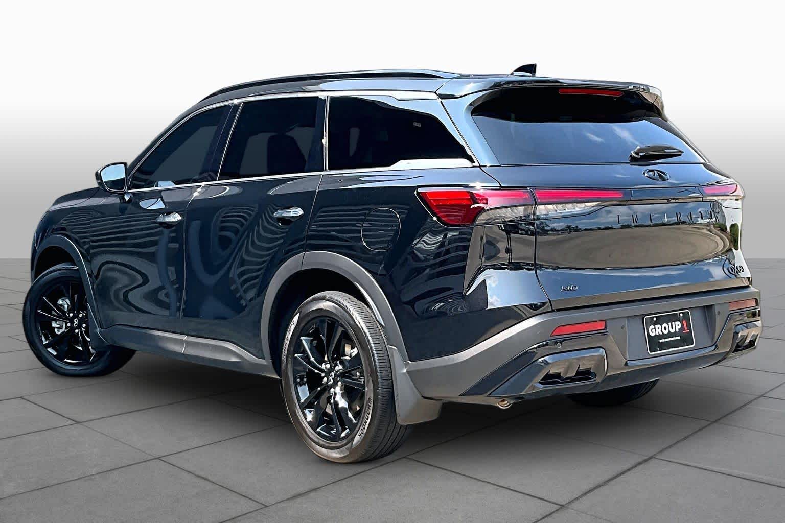 2025 INFINITI QX60 LUXE Mineral Black at HGreg Houston
