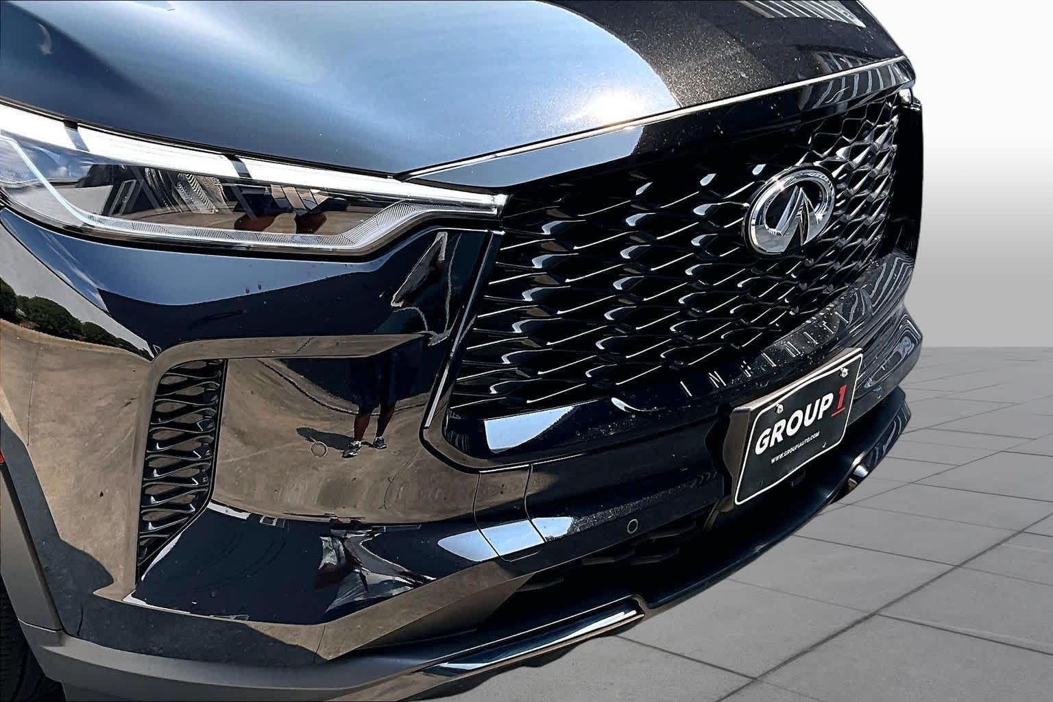 2025 INFINITI QX60 LUXE Mineral Black at HGreg Houston