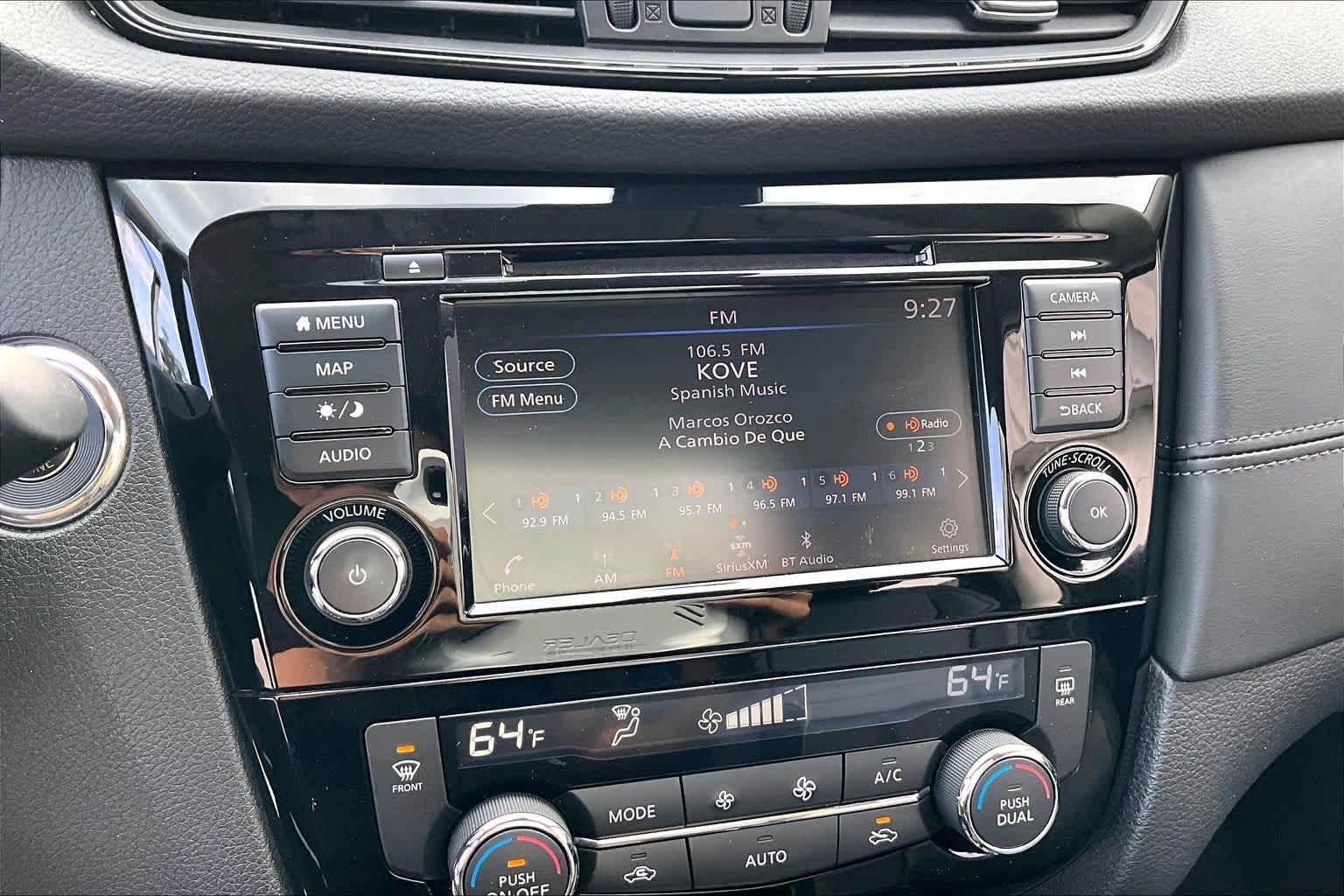 2020 Nissan Rogue SL Brilliant Silver Metallic at AutoNation USA Katy
