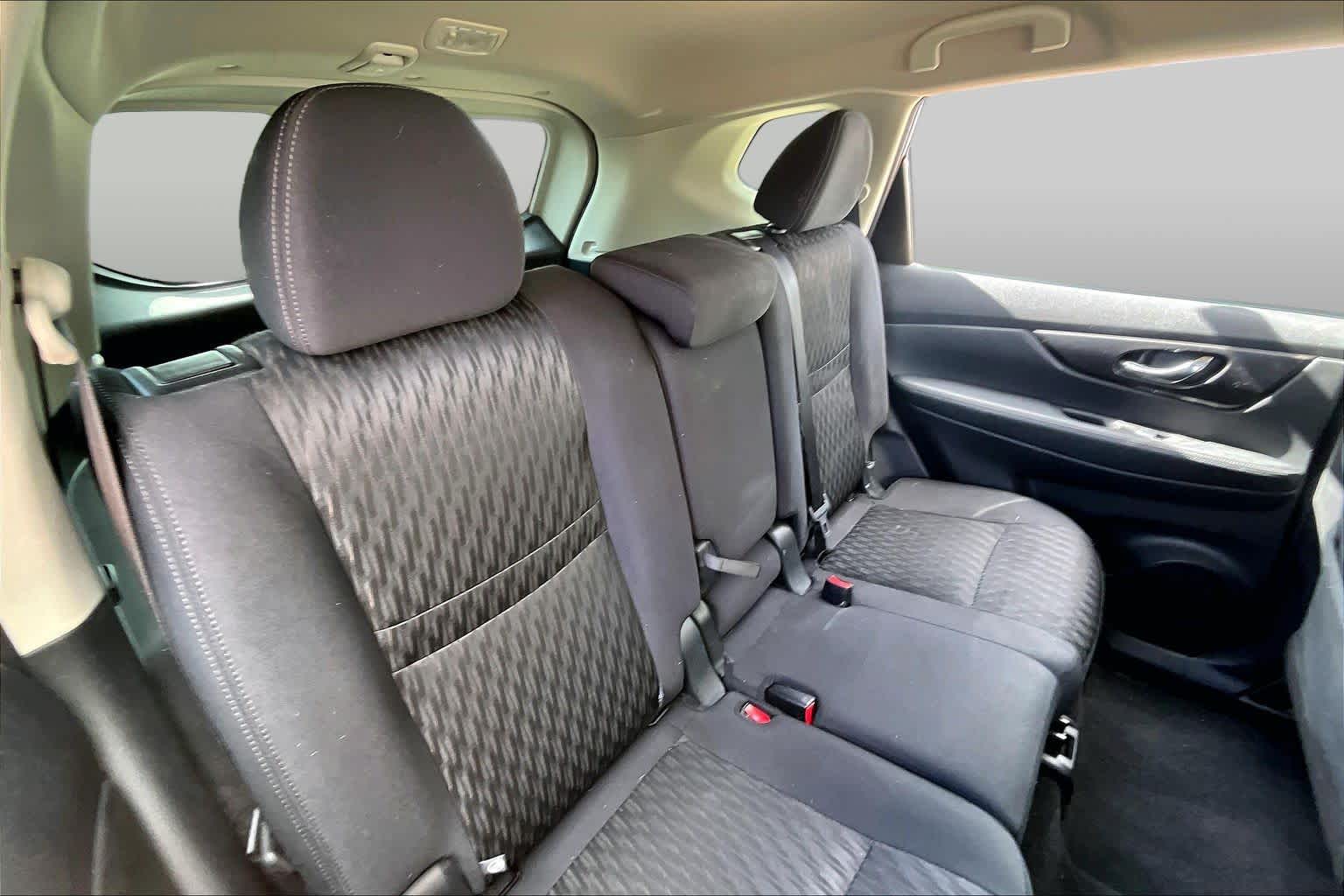 2019 Nissan Rogue SV Scarlet Ember Tintcoat at Group 1 GMC Buick South