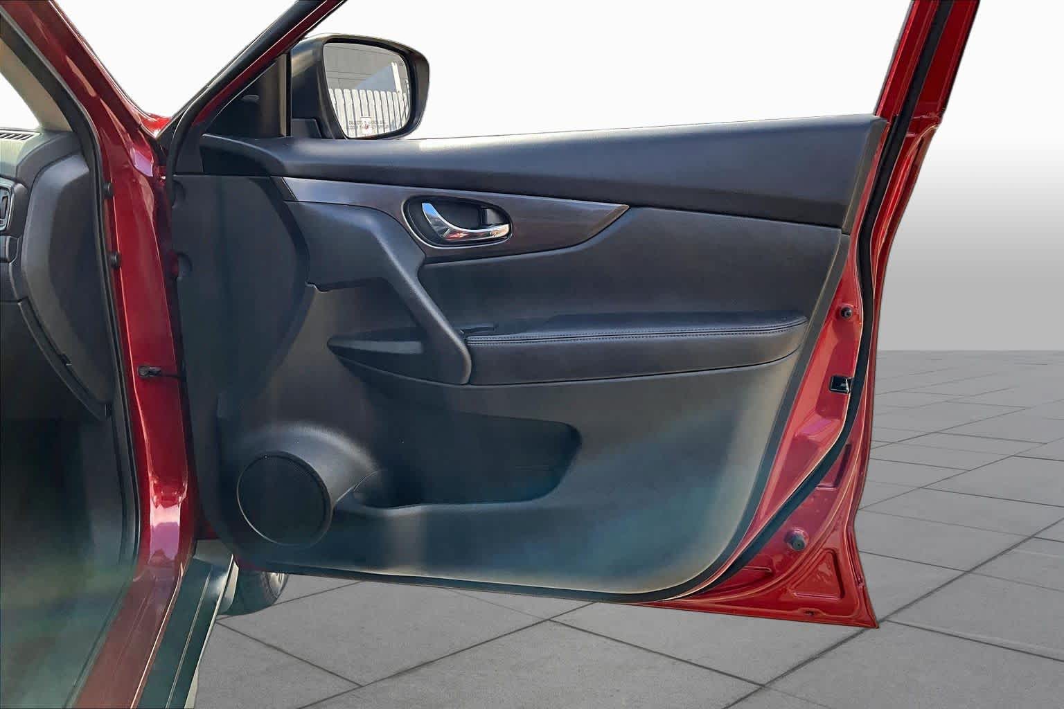 2019 Nissan Rogue SV Scarlet Ember Tintcoat at HGreg Houston
