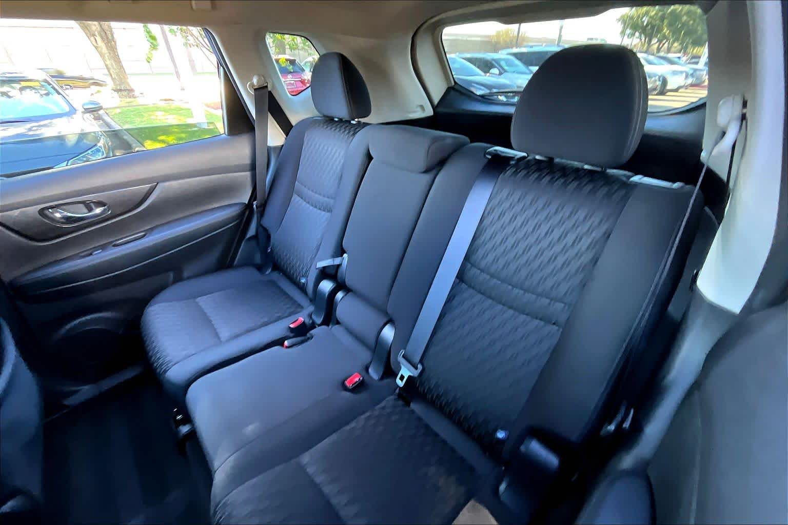 2020 Nissan Rogue SV Magnetic Black Pearl at Sterling McCall Nissan