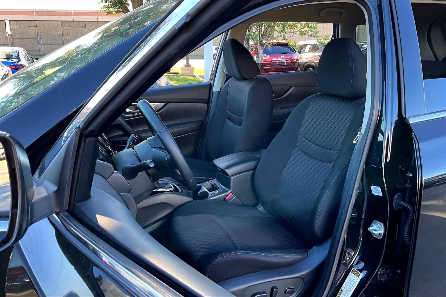 2020 Nissan Rogue SV Magnetic Black Pearl at Sterling McCall Nissan